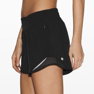 Lululemon Hotty Hot High Rise Lined Short 4”